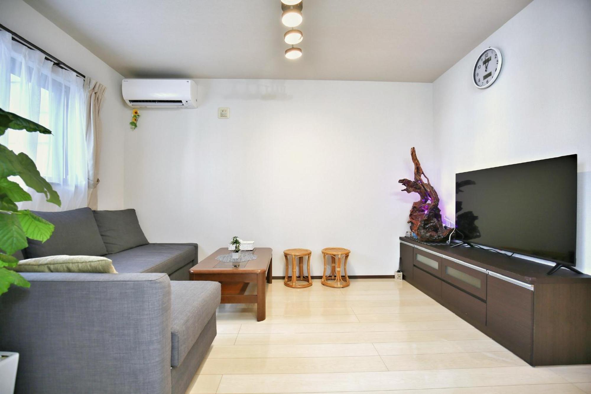 アキラ商事 Habitación en casa particular *
